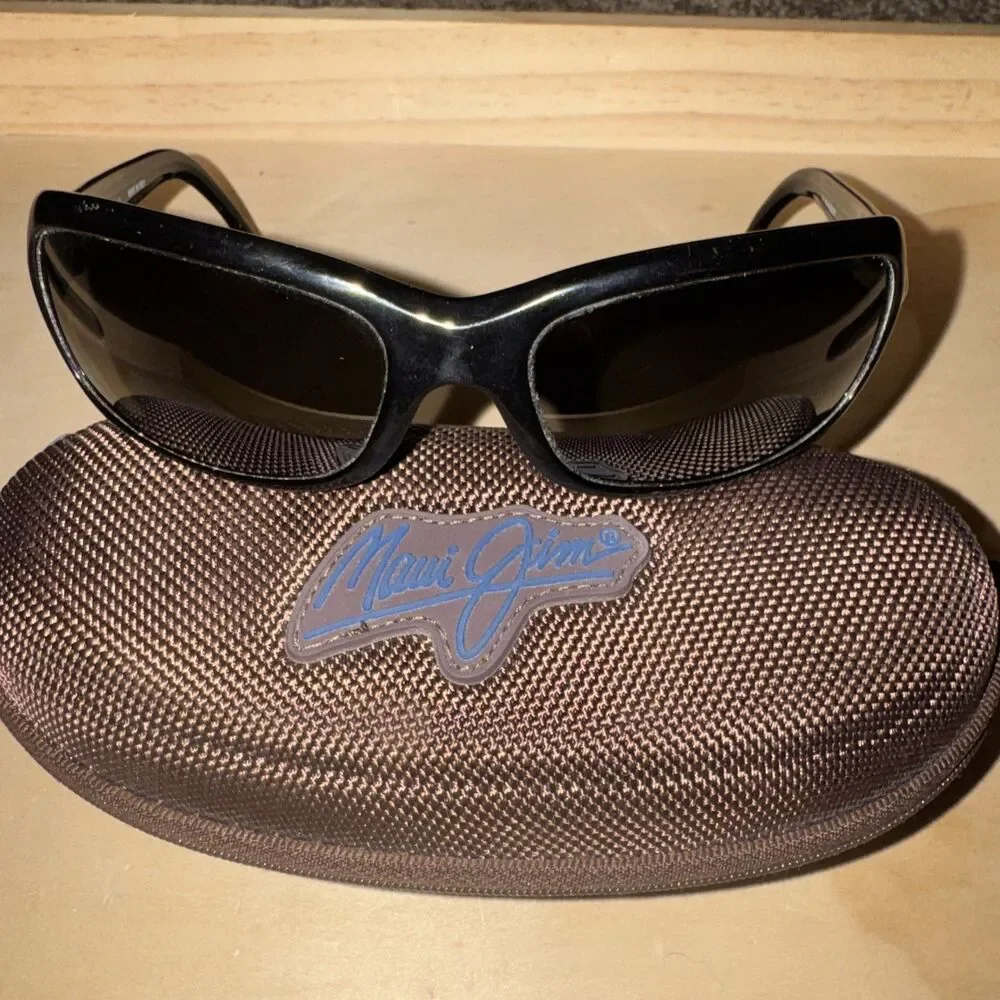 Maui Jim Lagoon Sunglasses MJ-189-02 Gloss Black Mens Polarized Wrap Italy Rare